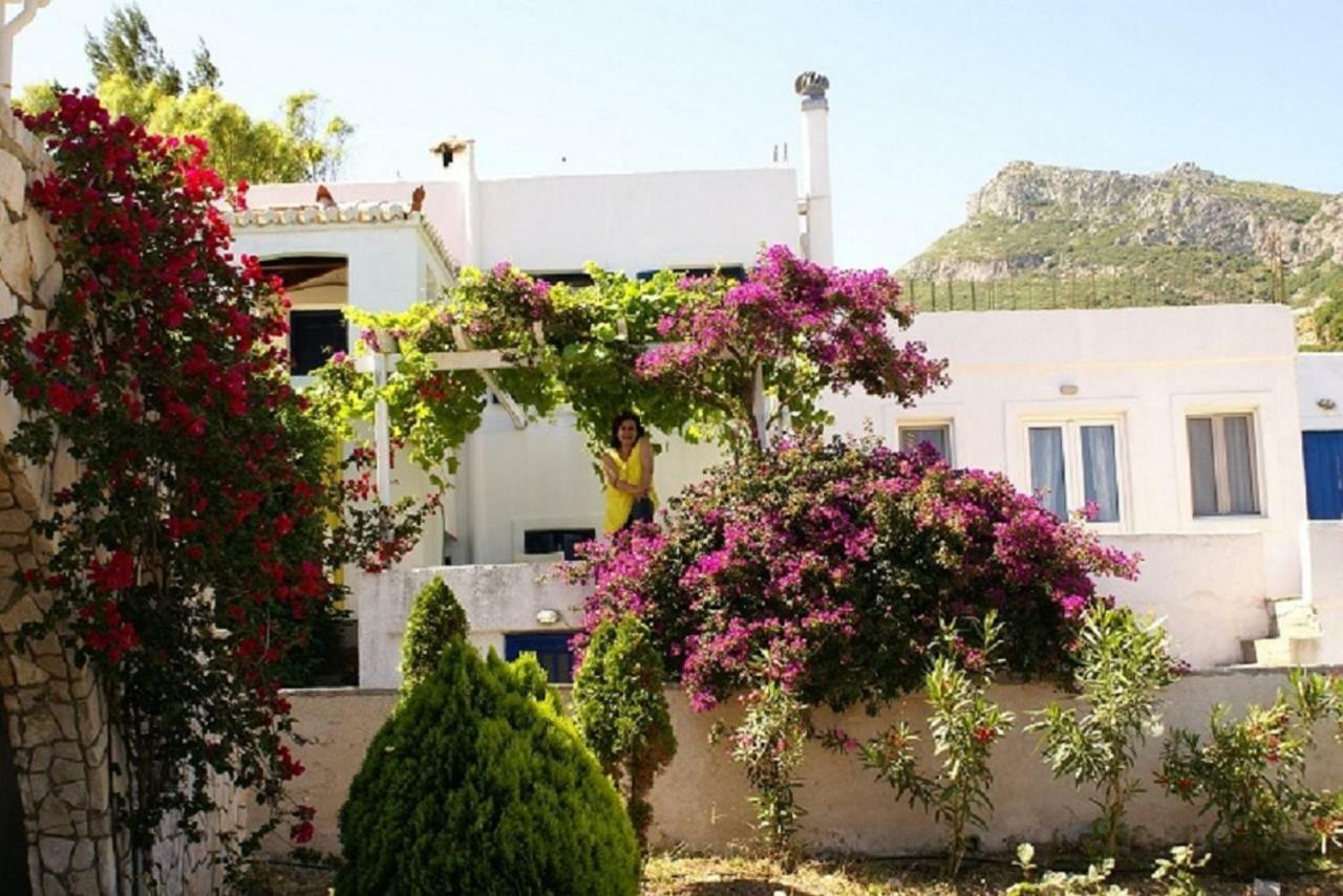 Window To The Aegean Villa Velanidia Exterior photo